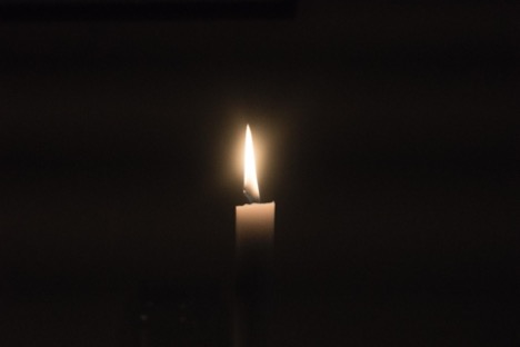 What is Tone in Art? Its Value and Effects 4 candle flame: Contrasting Dark tones With Light tones